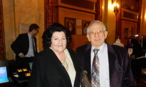 Shen Yun Impresses Buffalo Theatergoers