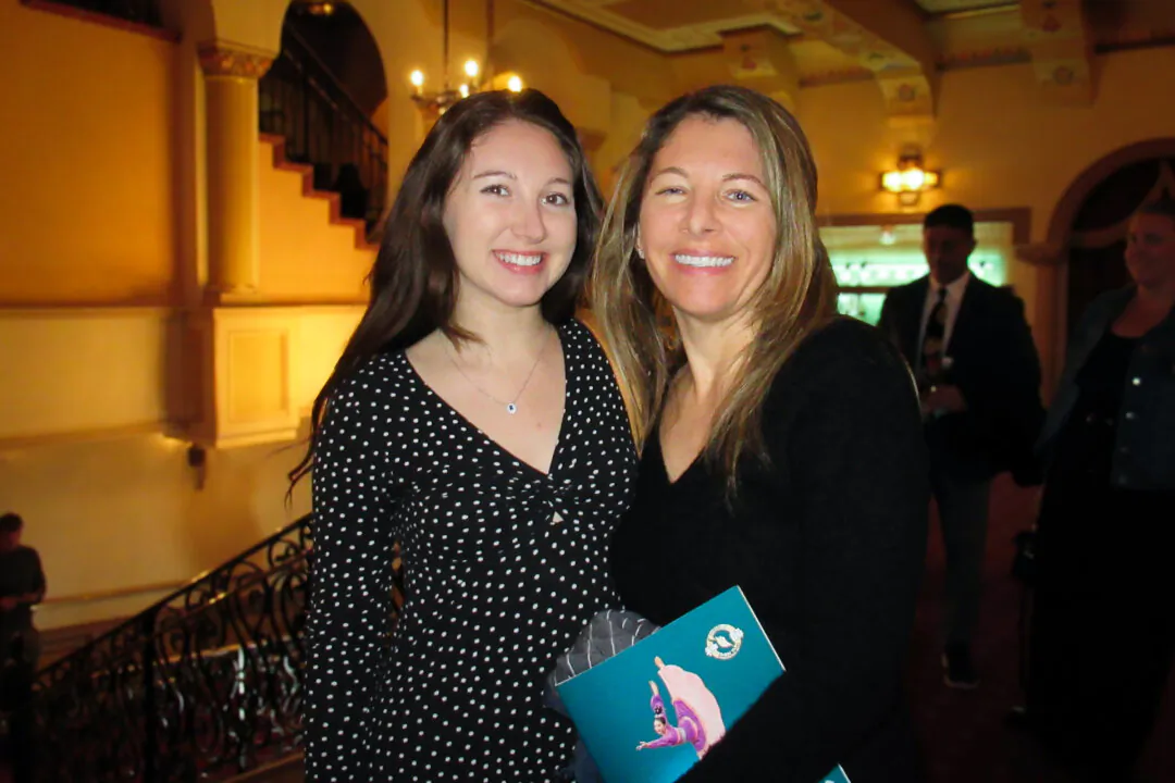 Sarah and Jennie Brand enjoyed Shen Yun's evening performance at the Granada Theatre on March 23, 2024. (Linda Jiang/The Epoch Times)