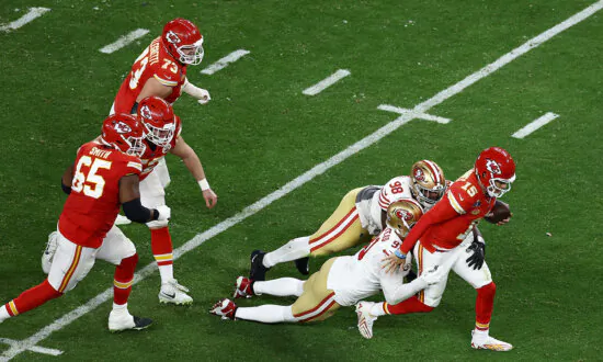 NFL Outlaws Tackle, Adjusts Kickoff