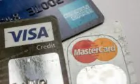 Americans Increasingly Can’t Afford Credit Card Payments as Delinquencies Hit Record Highs