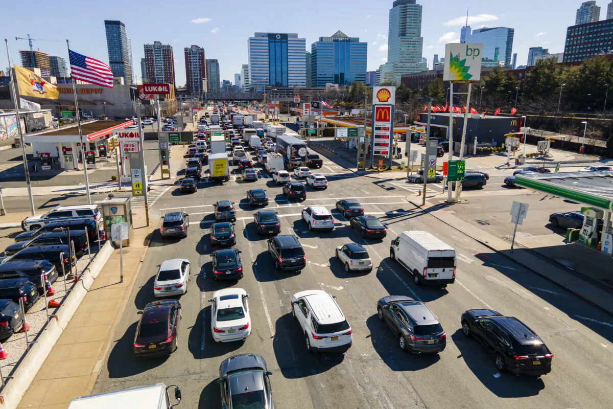 Commuters wait to drive through the Holland Tunnel into New York City during morning rush hour traffic in Jersey City, N.J., on March 8, 2023. (Ted Shaffrey/AP Photo)