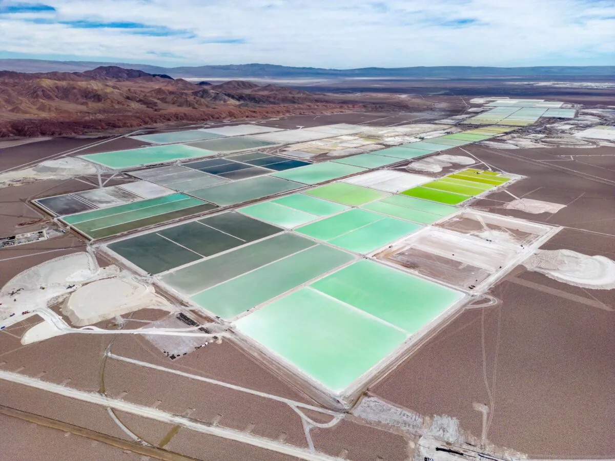 An aerial view of lithium fields in the Atacama desert in Chile. (Shutterstock)