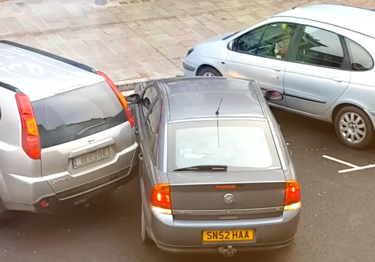 Terrible Parking Job!