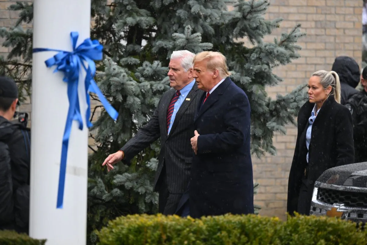 Former President Donald Trump (C) arrives for the wake for New York Police Department (NYPD) Officer Jonathan Diller in Massapequa, Long Island, N.Y., on March 28, 2024. (Angela Weiss/AFP via Getty Images)