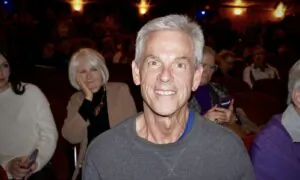 Real Estate Investor Keeps Coming Back to See Shen Yun