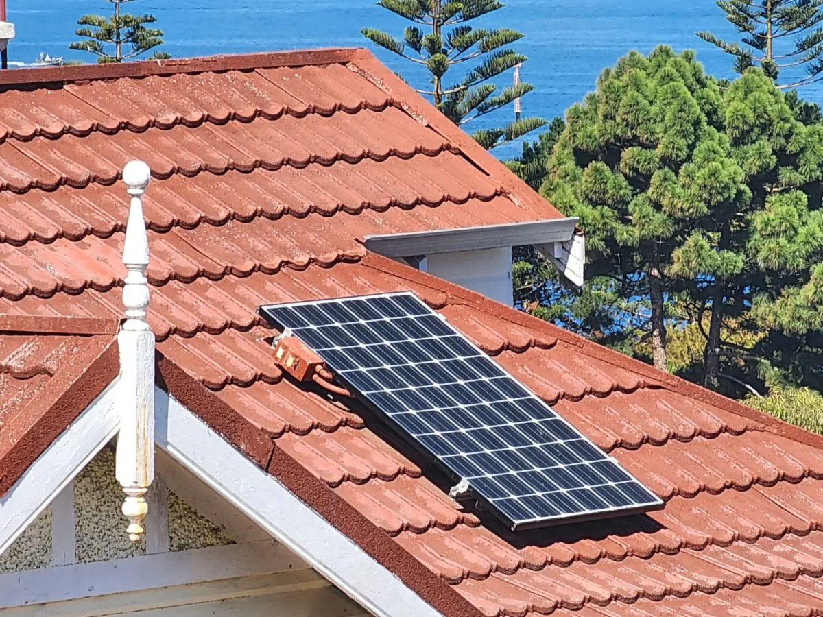Solar panels are seen on a roof in Albany, Western Australia, on March 29, 2024. (Susan Mortimer/The Epoch Times)