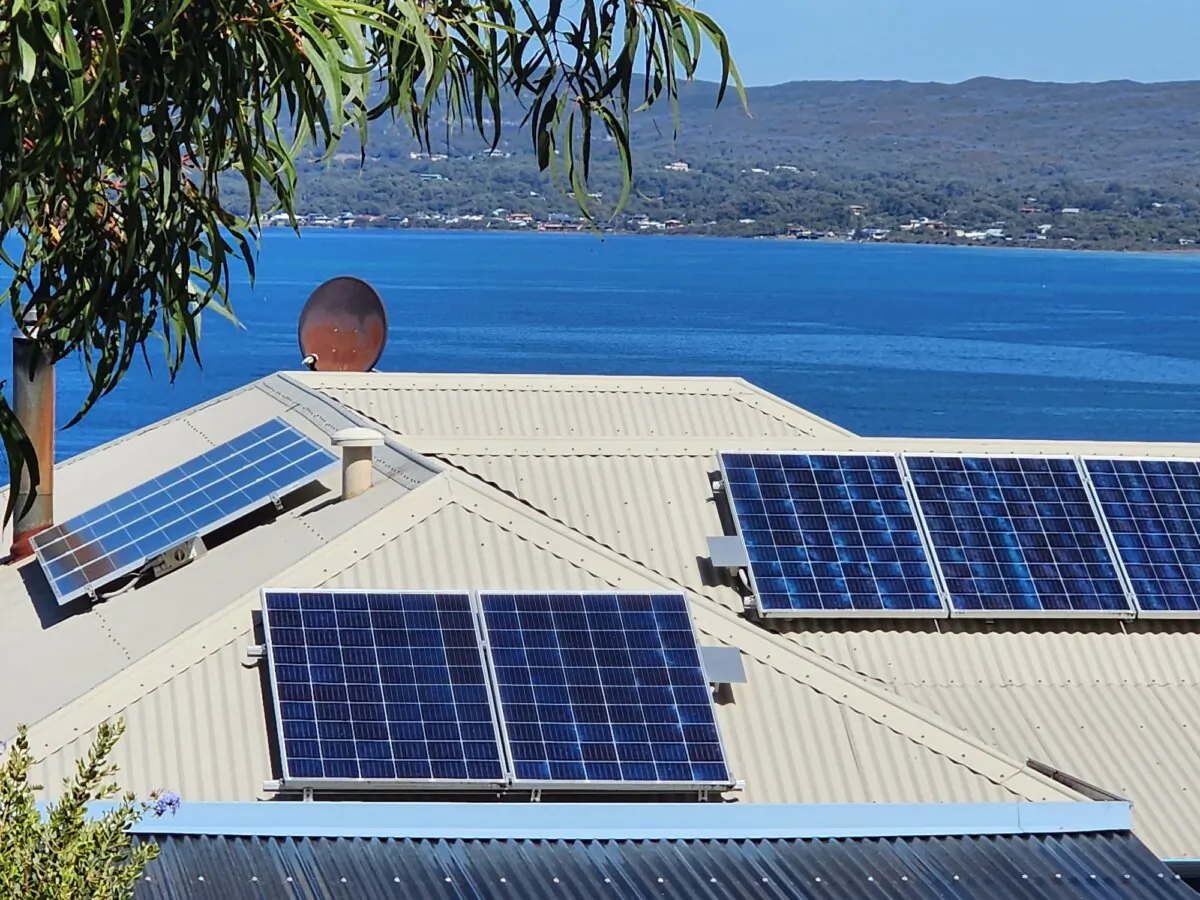 Solar panels are seen on a roof in Albany, Western Australia, on March 29, 2024. (Susan Mortimer/The Epoch Times)
