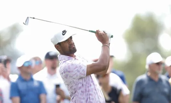 Tony Finau Matches His Career Low and Sets the Target at the Houston Open