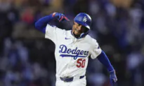 Mookie Betts Sets Dodgers Record With 29th Leadoff Homer