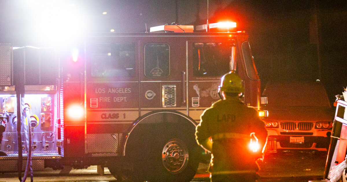 Massive Fire Engulfs Apartment Building in Downtown Los Angeles