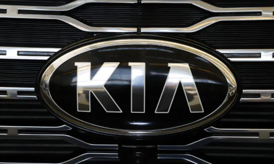Kia Recalls 427000 Telluride SUVs Over Rollaway Risk
