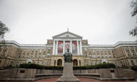 Wisconsin Campuses Strike Deal With Protesters