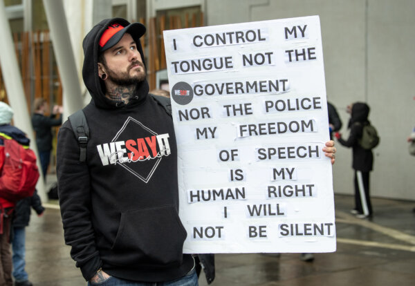 Epoch Times Photo