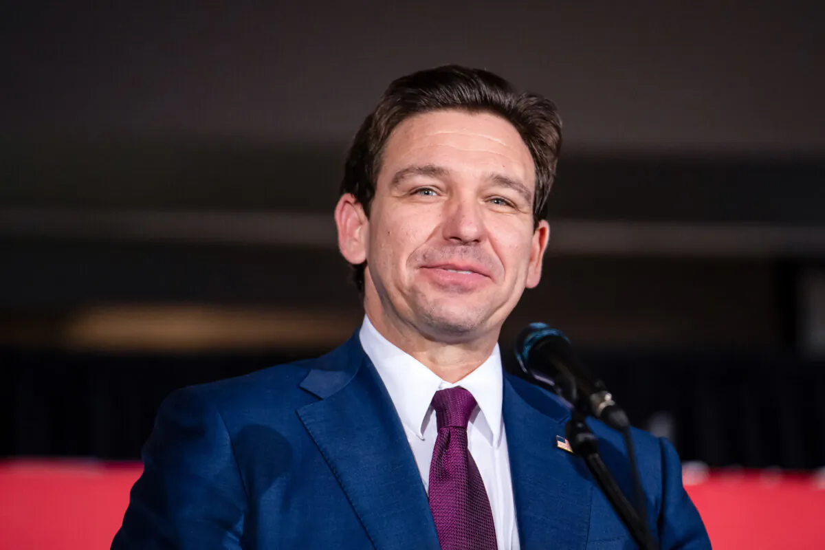 Florida Gov. Ron DeSantis speaks to supporters at the Sheraton Hotel in West Des Moines, Iowa, on Jan. 15, 2024. (Madalina Vasiliu/The Epoch Times)