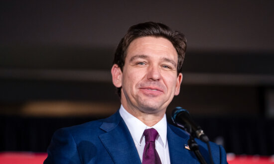 Judge Dismisses DeSantis From Lawsuit Over Illegal Immigrant Flights to Martha's Vineyard