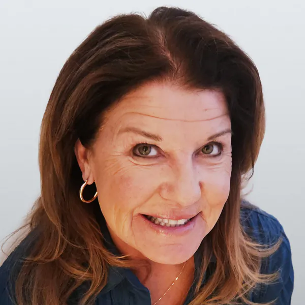 Mary Lou Lang