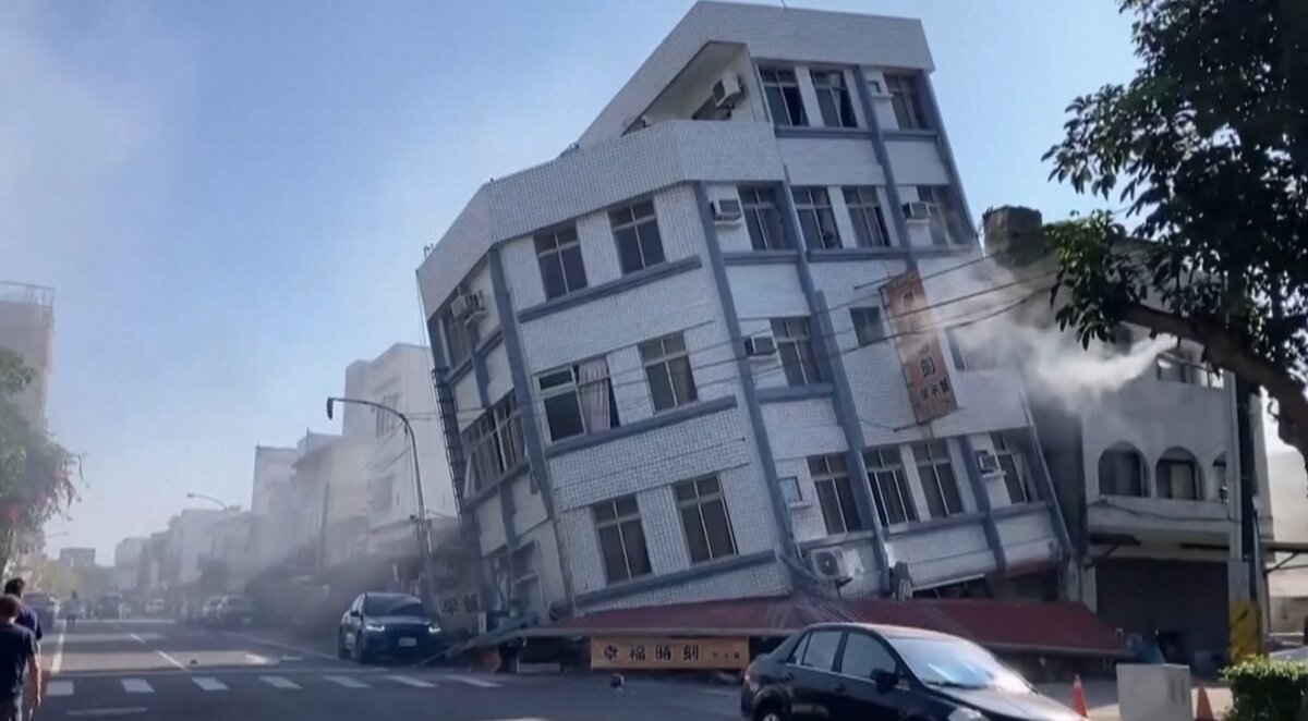 A collapsed building after an earthquake