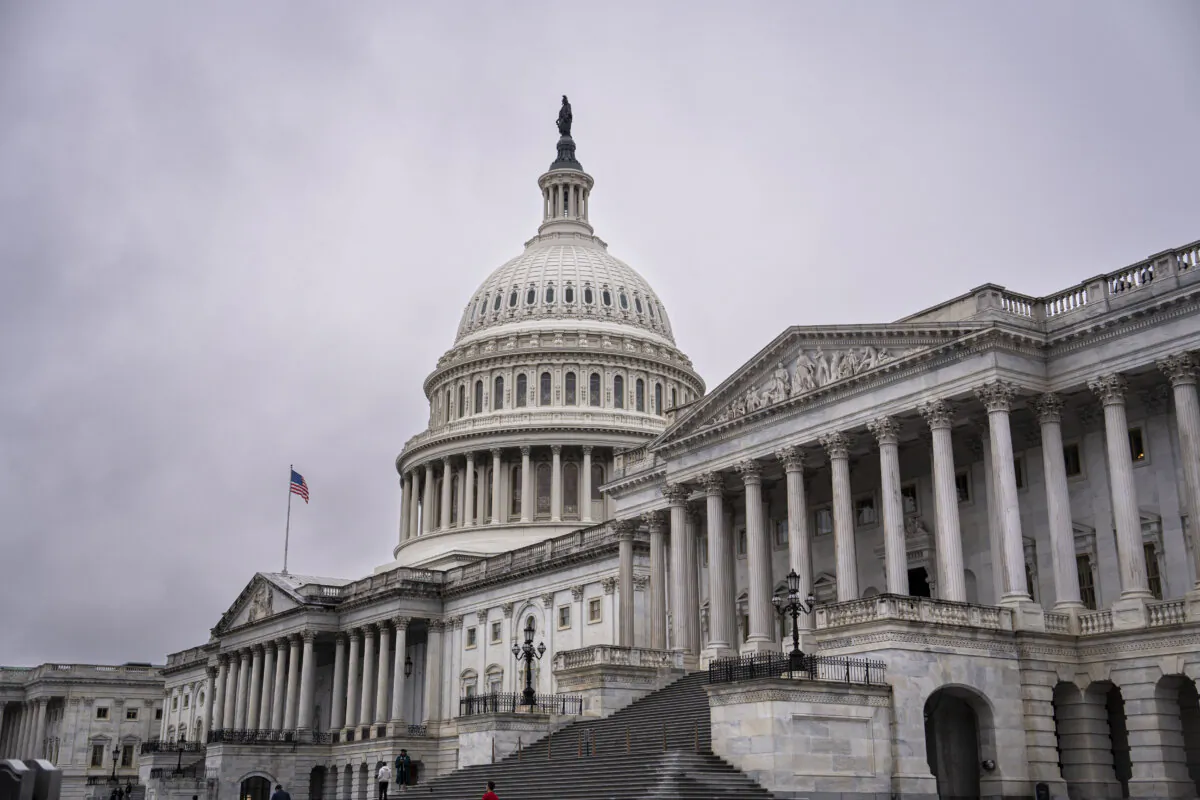 The U.S. Capitol building during a rainy day in Washington on April 2, 2024. (Madalina Vasiliu/The Epoch Times)