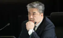 200 Chinese Students Bused-In for Han Dong: New Details Emerge on Beijing Interference