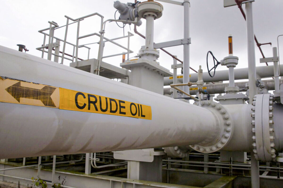 Crud oil. Crud oil