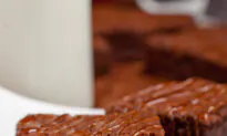 Dark Chocolate Brownies (With Salted Caramel)