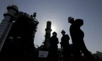 Conflict of Energy Forecasts: Saudi Aramco Versus International Energy Agency
