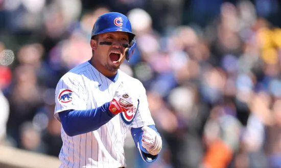 Suzuki Drives in 3 Runs as Chicago Cubs Hold Off Los Angeles Dodgers for 9–7 Win