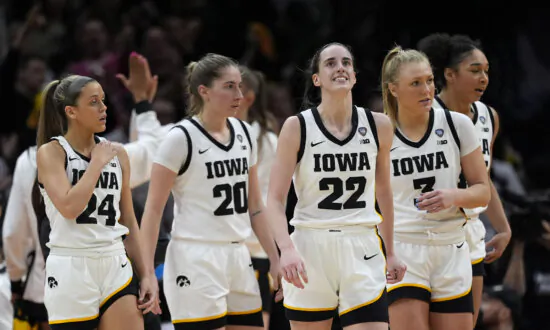 Caitlin Clark Leads Iowa Rally for 71–69 Win Over UConn in Women’s Final Four. South Carolina Awaits