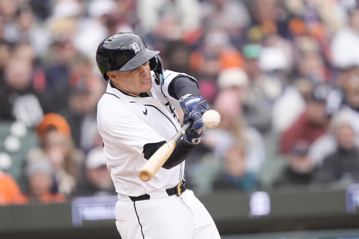 Detroit Tigers' Gio Urshela connects for a RBI double during the eighth inning of a baseball game against the Oakland Athletics in Detroit on April 5, 2024. (Carlos Osorio/AP Photo)