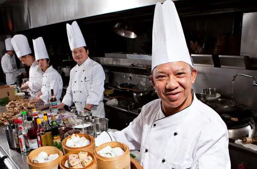 Hong Kong Style Dim Sum Master Recalls How He Promoted His Exquisite Culinary Skills in Australia