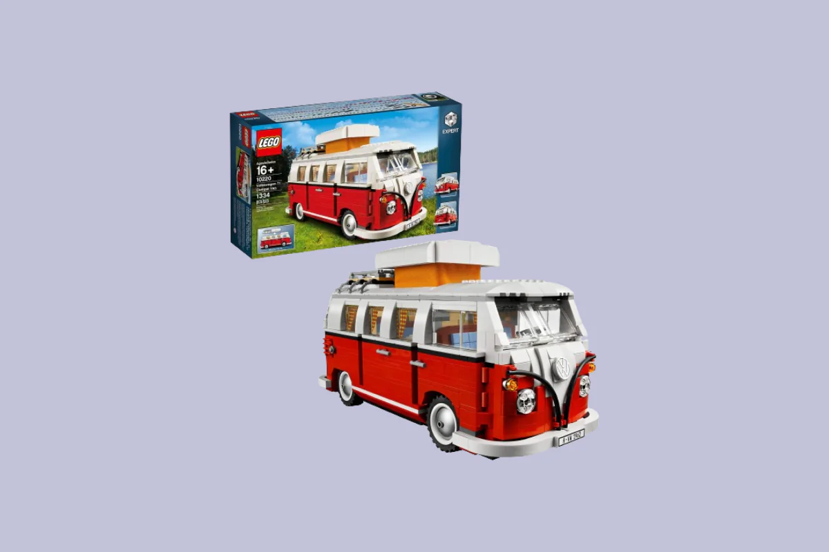 LEGO Volkswagen T1 Camper Van (Illustration by The Epoch Times, Amazon)
