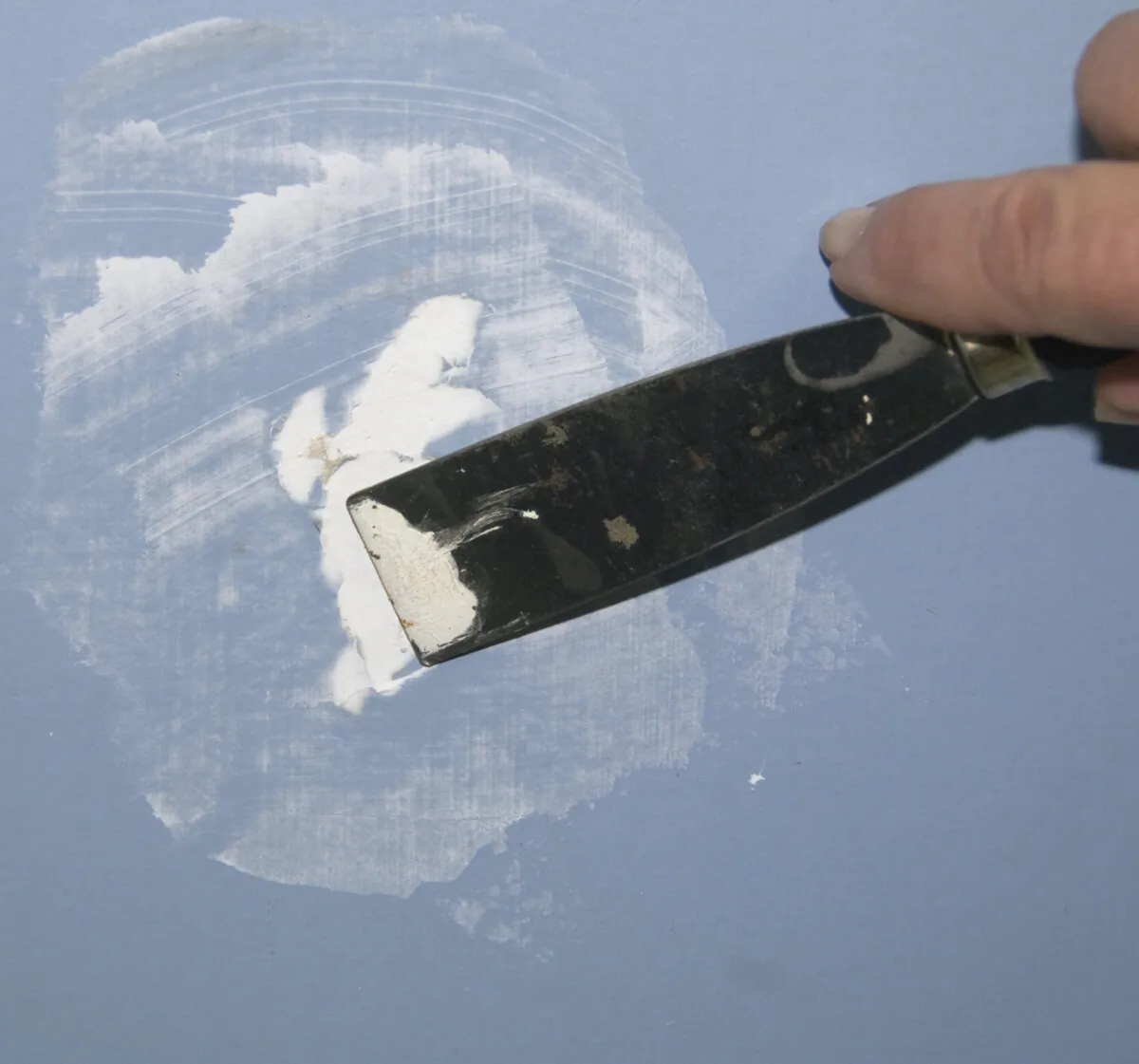 A budding DIYer can make this repair because it's a no-brainer. (Gene Hamilton/TNS)