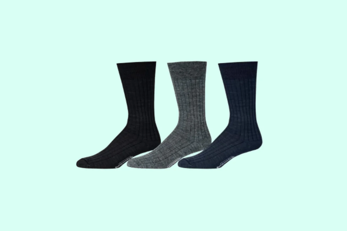 BoardroomSocks Mid-Calf Dress Socks for Men (Illustration by The Epoch Times, Amazon)