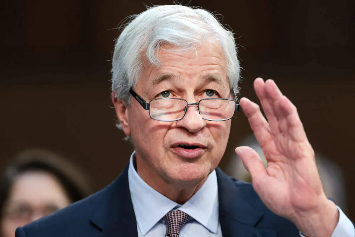 Jamie Dimon, chairman and CEO of JPMorgan Chase, testifies during a Senate Banking Committee hearing at the Hart Senate Office Building in Washington, D.C., on Dec. 6, 2023. (Win McNamee/Getty Images)