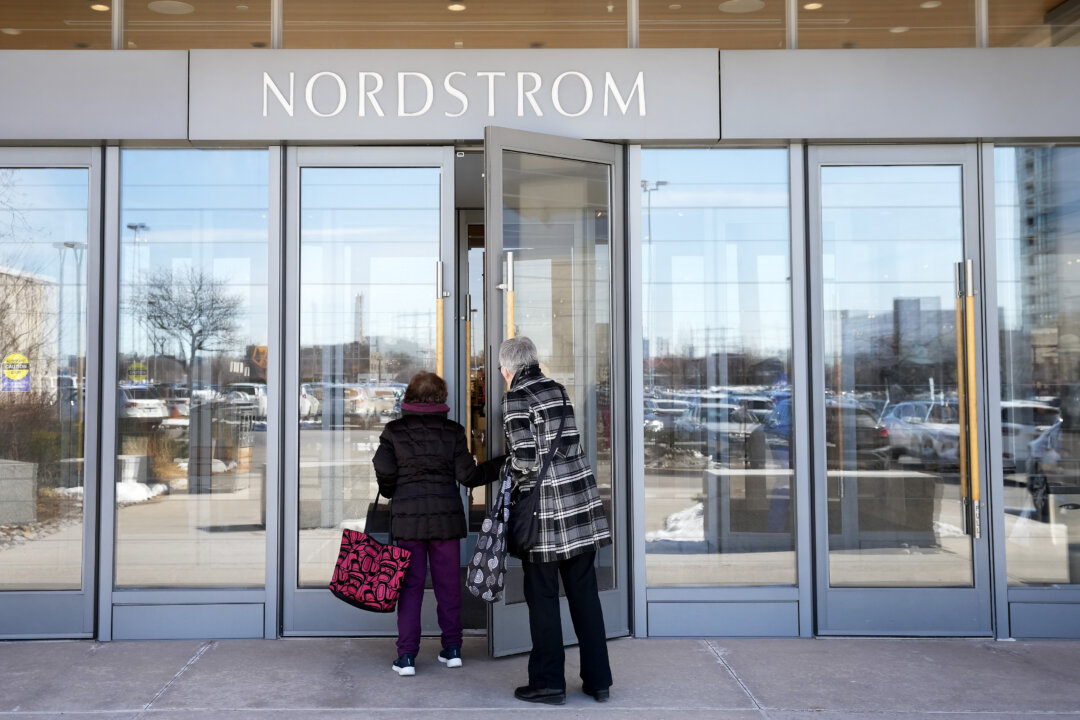 Canada Has All the Symptoms of an Economy in Decline