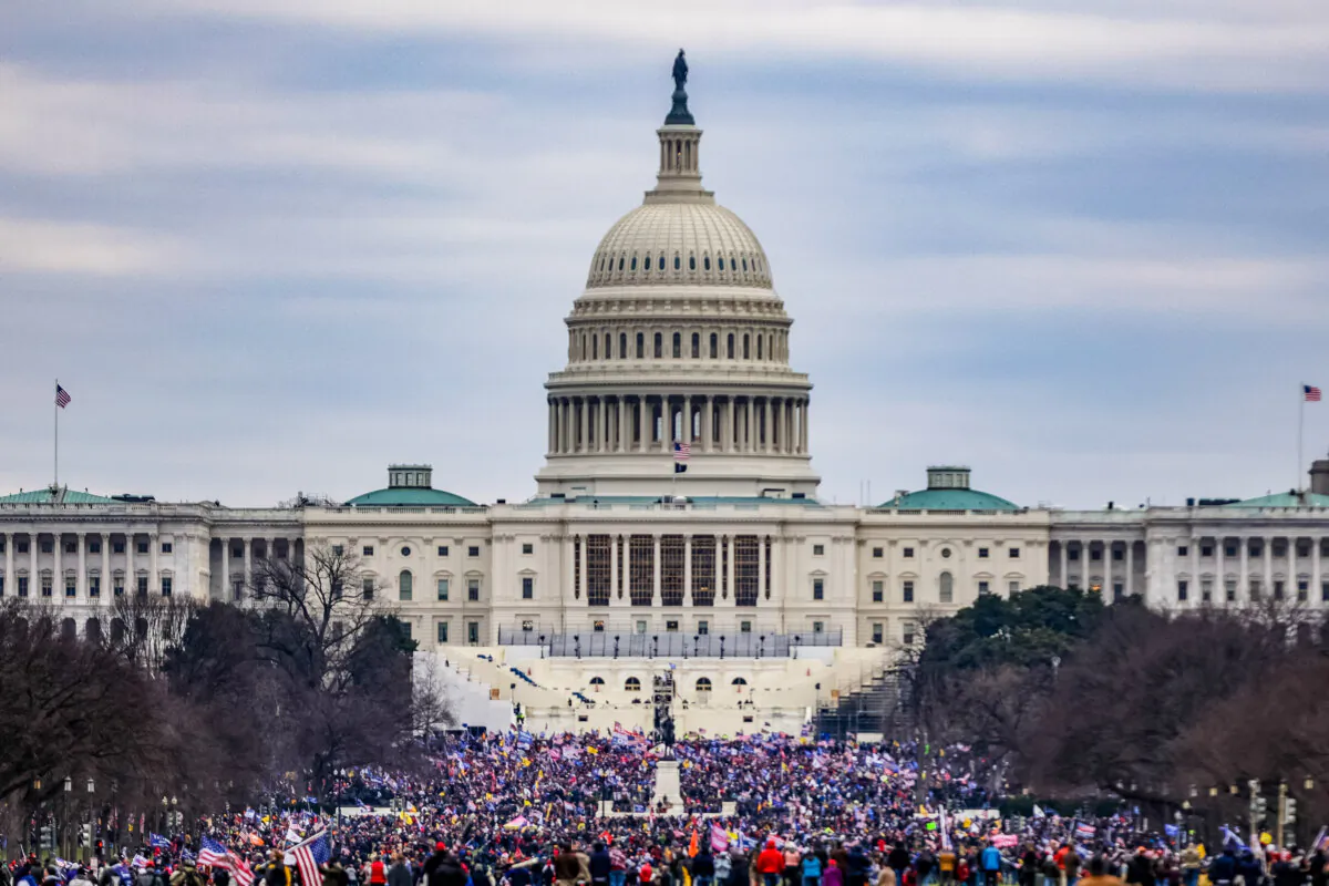 People rally outside the U.S. Capitol on Jan. 6, 2021. (Samuel Corum/Getty Images)