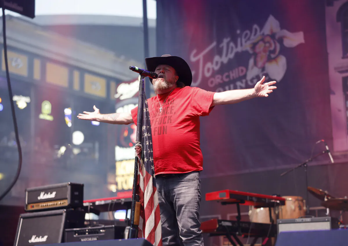 Colt Ford performs at Tootsie's Orchid Lounge Annual Birthday Bash in Nashville, Tenn., on Sept. 17, 2023. (Jason Kempin/Getty Images)