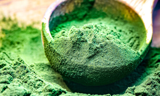 Spirulina Significantly Reduces COVID-19 Mortality: Study