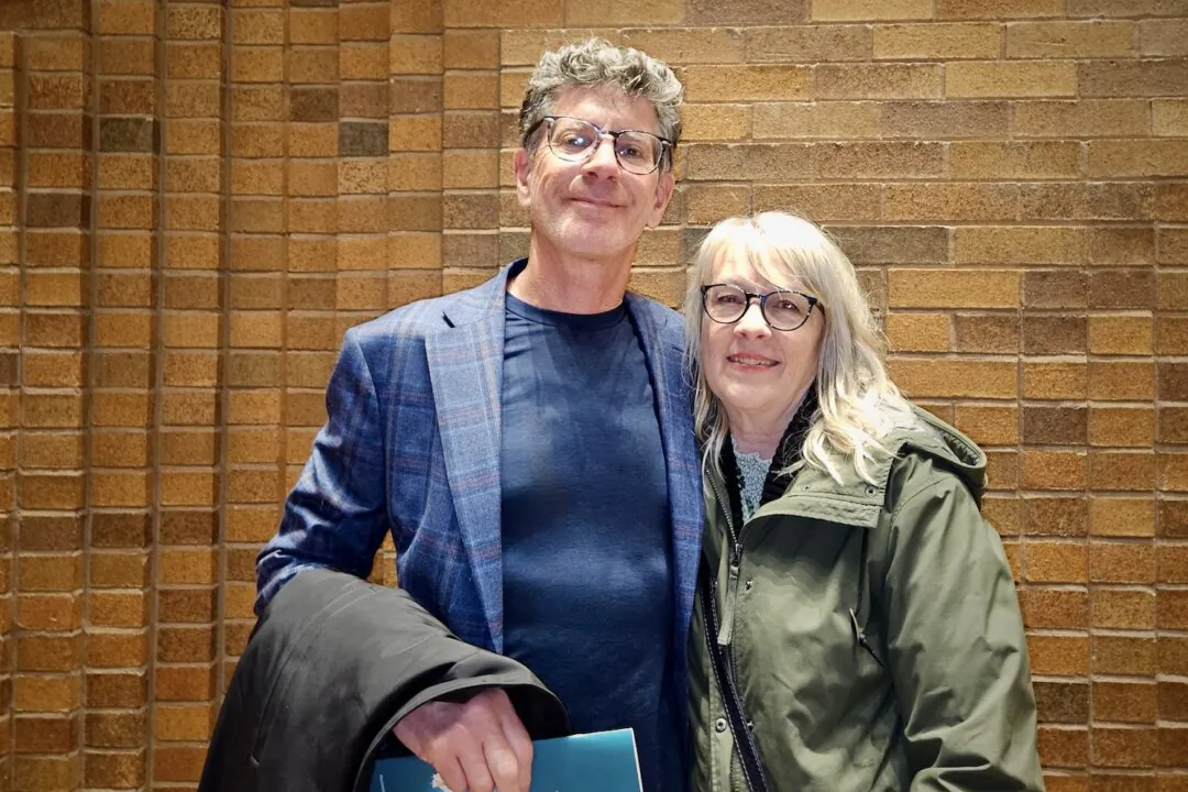Scott and Kelly Bradford at the Shen Yun Performing Arts performance at FirstOntario Concert Hall in Hamilton, Ont., on April 12, 2024. (Charlie Lu/The Epoch Times)