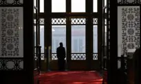 Xi Jinping Plans to Divert Blame for CCP Woes to Salvage His Legacy: Expert