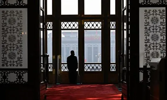 Xi Jinping Plans to Divert Blame for CCP Woes to Salvage His Legacy: Expert