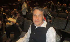 Shen Yun Impresses Edmonton Theatergoers