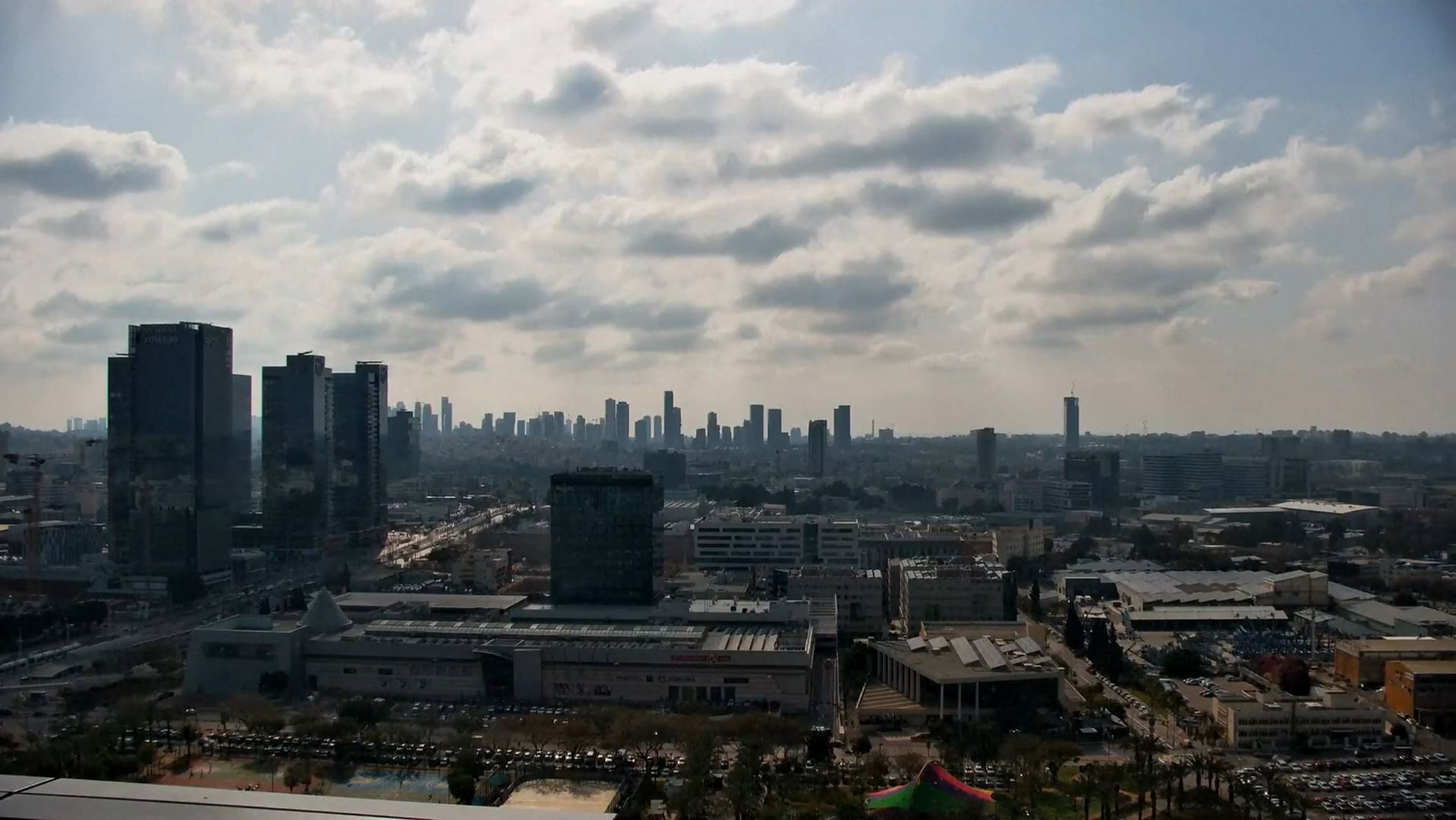 View of Tel Aviv’s Skyline | EpochTV