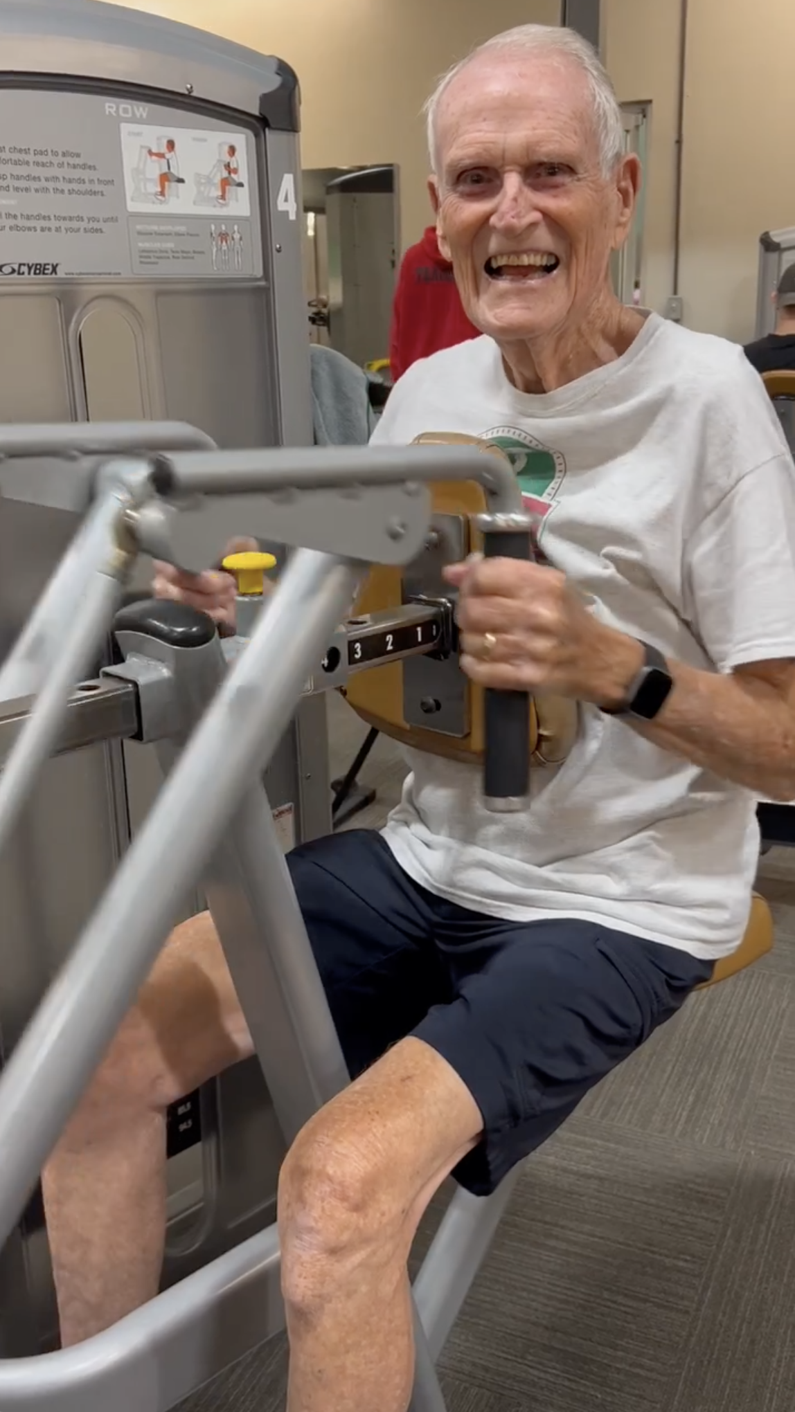 Pop works out at the gym thrice a week.