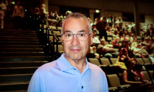 Shen Yun Has the ‘Right Idea’ Says Audience Member