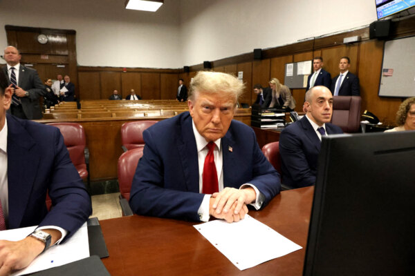 Epoch Times Photo