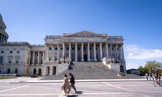 Senate Overcomes Procedural Hurdle to Reauthorize Spying Authority