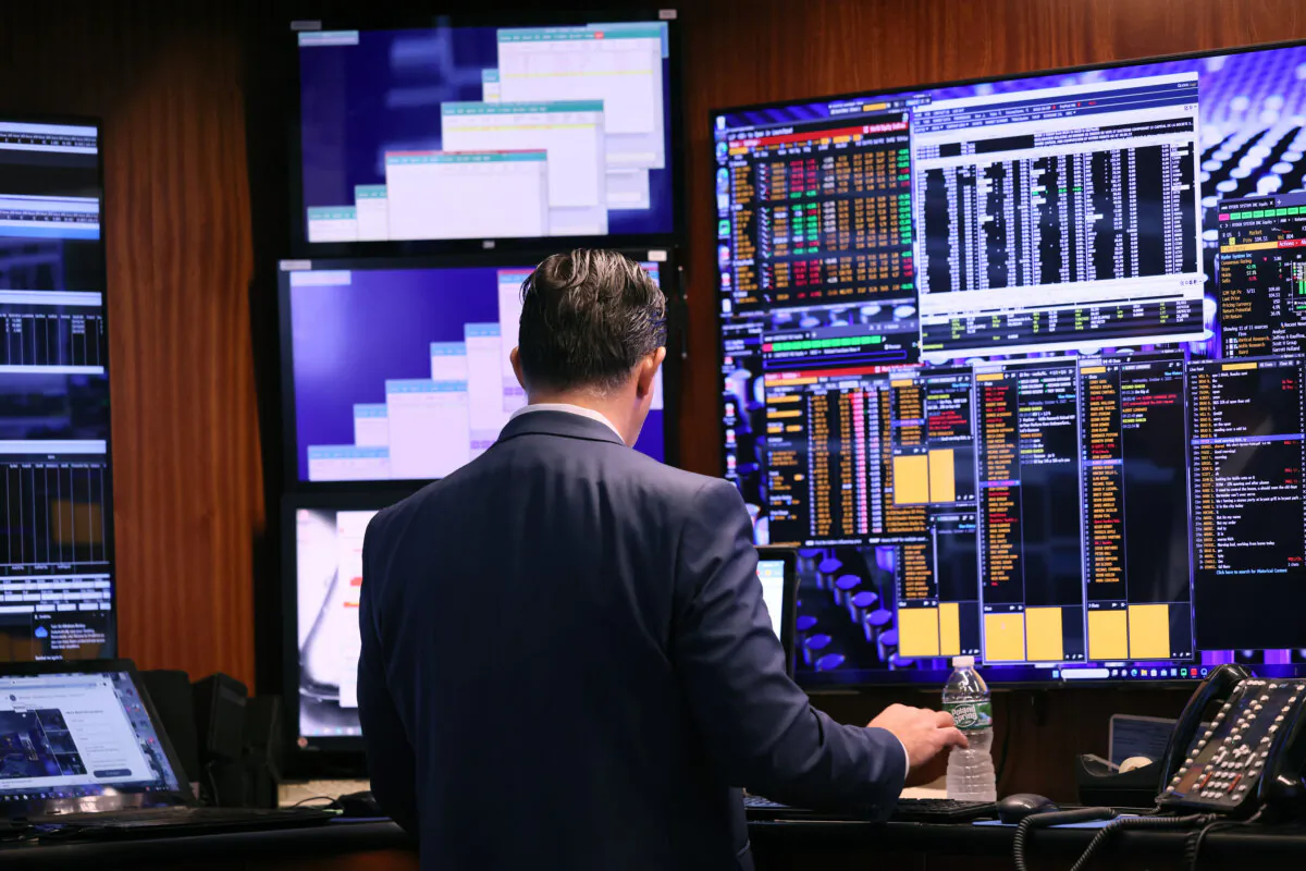 A trader is seen on the floor of the New York Stock Exchange during morning trading in New York City on Oct. 4, 2023. (Michael M. Santiago/Getty Images)