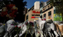 Sydney Mayors ‘Colleagues in Arms’ After Bondi Stabbings