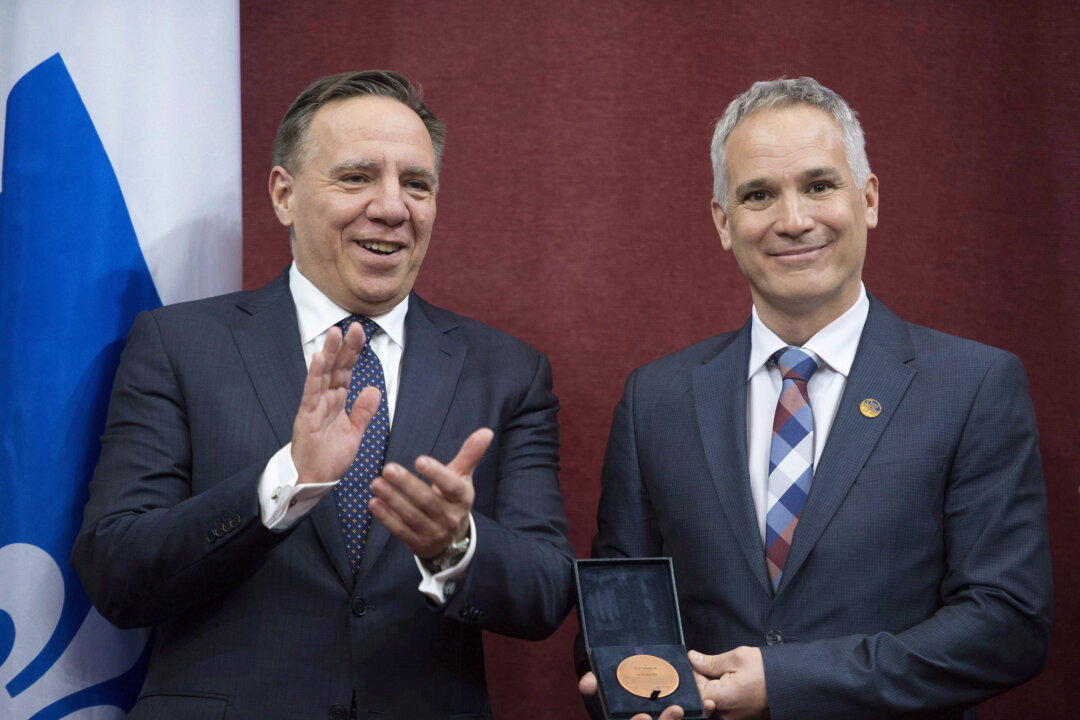 CAQ Whip Resigns From Caucus, to Run for Conservatives in Next Federal Election